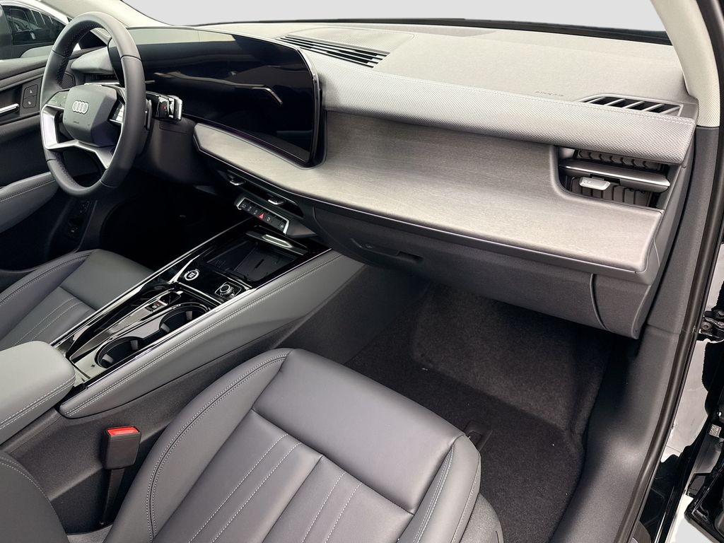 Thumbnail: 2026 Audi Q3 - 16