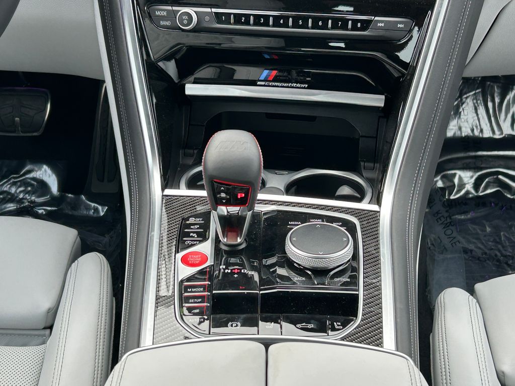 Thumbnail: 2025 BMW M8 - 25