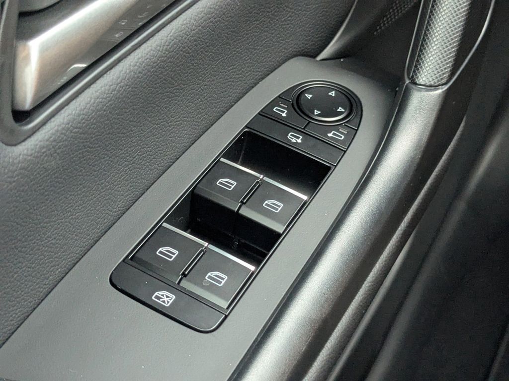 2025 Mazda CX-50 2.5 Turbo Premium Package