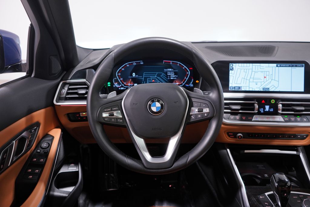 2022 BMW 3 Series 330i 11