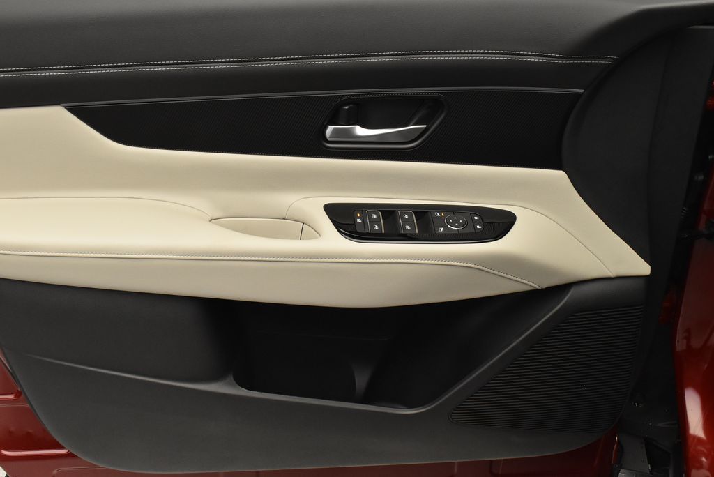 2025 Nissan Murano SV 10