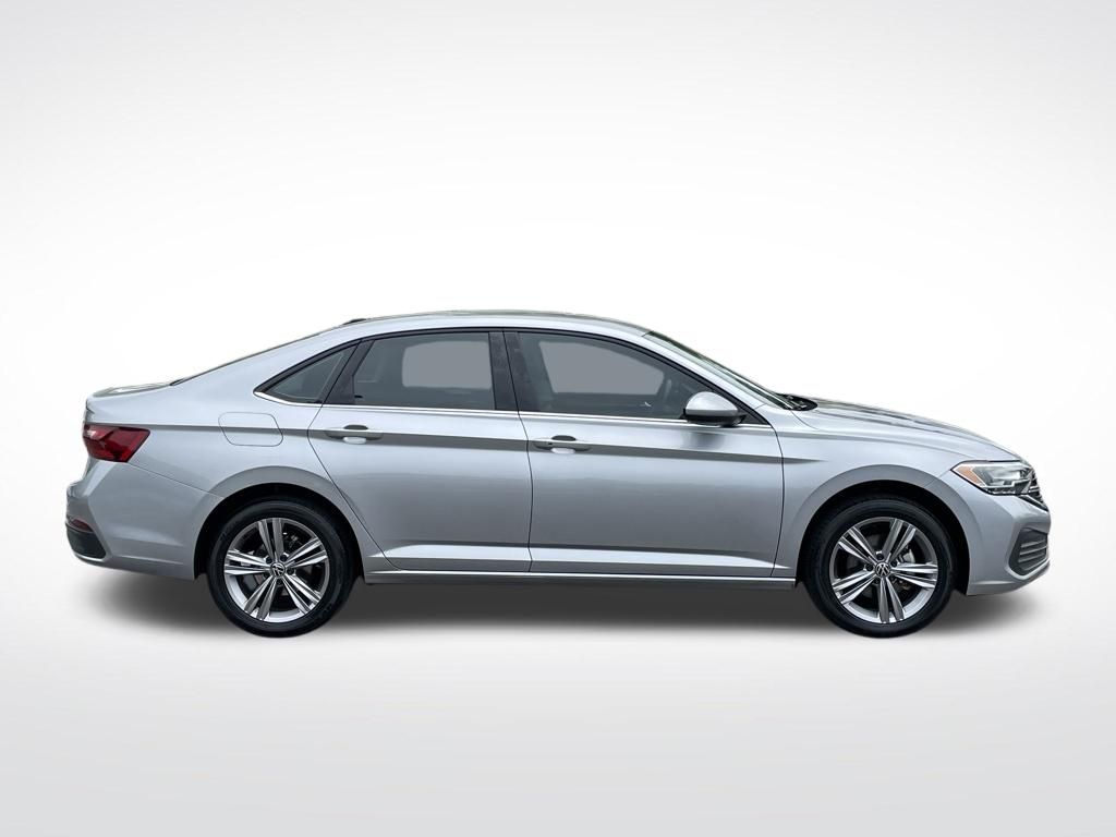 Thumbnail: 2022 Volkswagen Jetta - 7