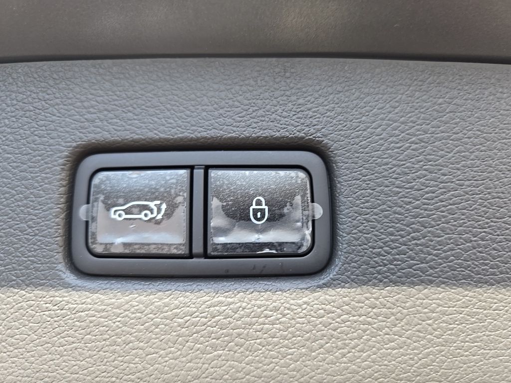 Thumbnail: 2025 Genesis GV80 - 26