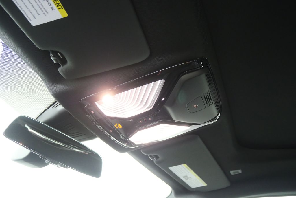 Thumbnail: 2026 BMW 4 Series - 16