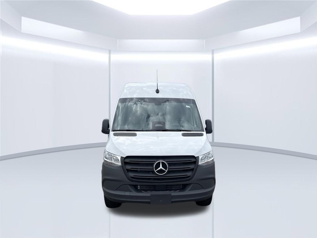 Thumbnail: 2026 Mercedes-Benz Sprinter - 8