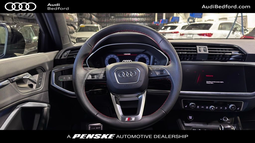 Thumbnail: 2025 Audi Q3 - 15