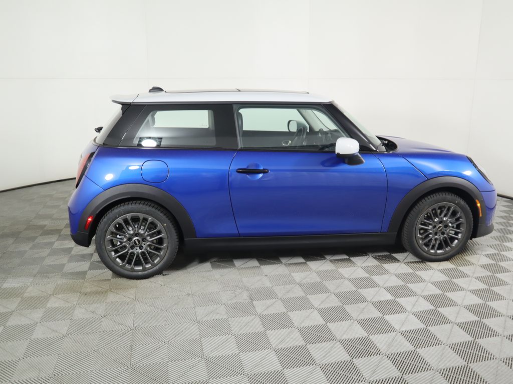 Thumbnail: 2025 MINI Cooper - 4