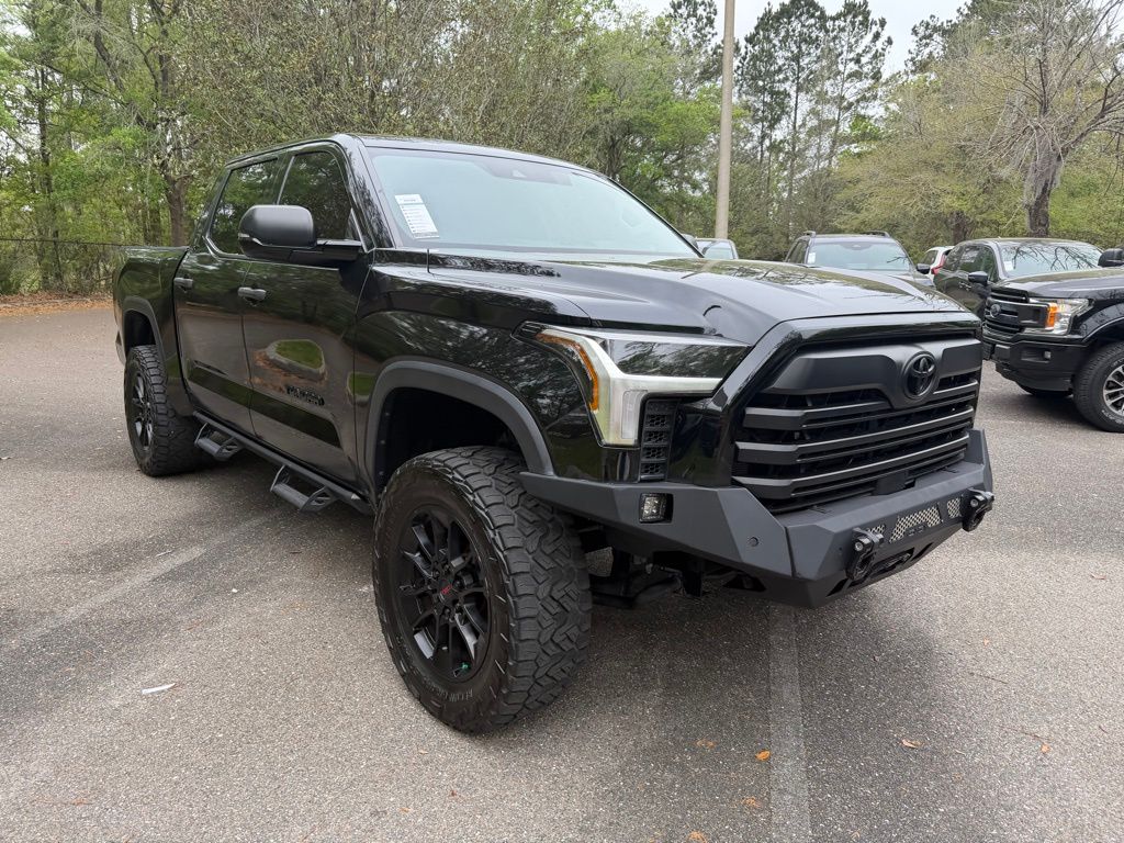 2022 Toyota Tundra SR5 CrewMax Cab RWD