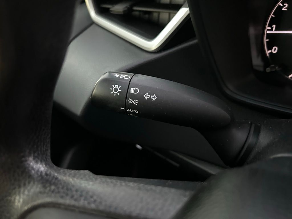 Thumbnail: 2023 Toyota Corolla - 21