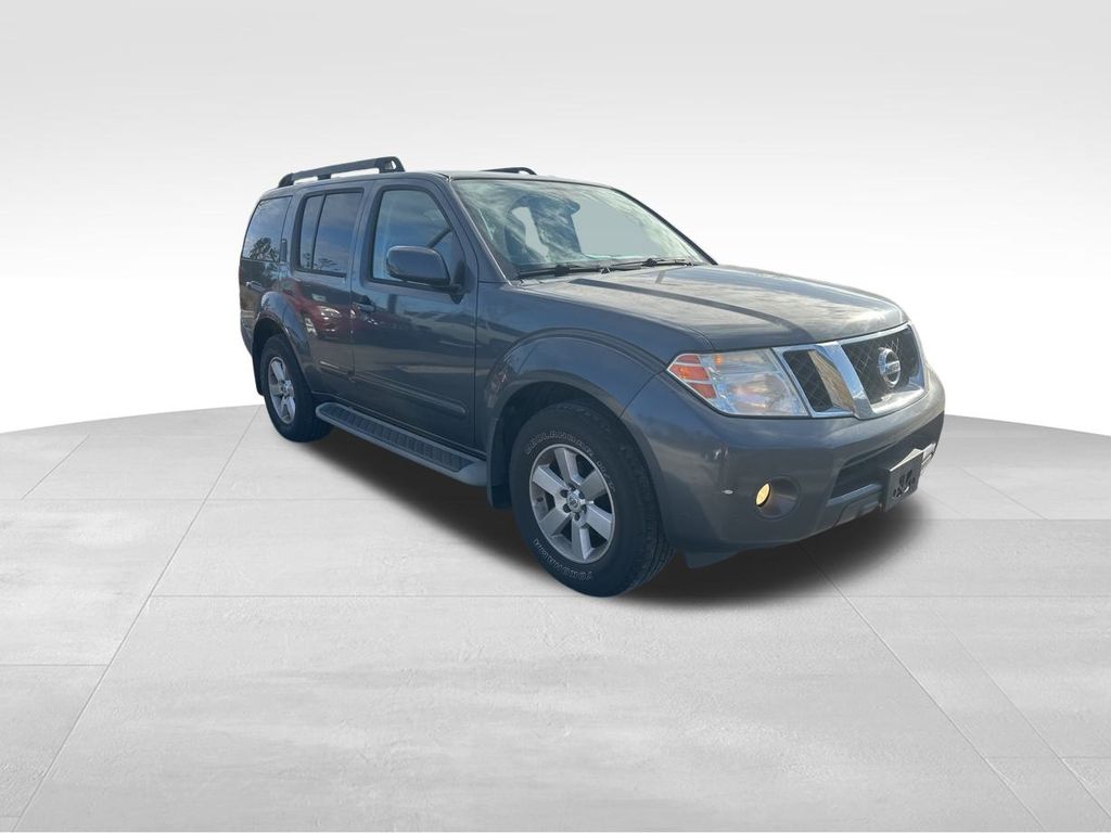 2012 Nissan Pathfinder SV 3