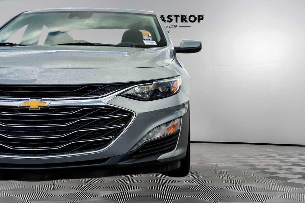 Used Car 2025 Chevrolet Malibu  Lt For Sale Under $25,000 In Austin, Texas