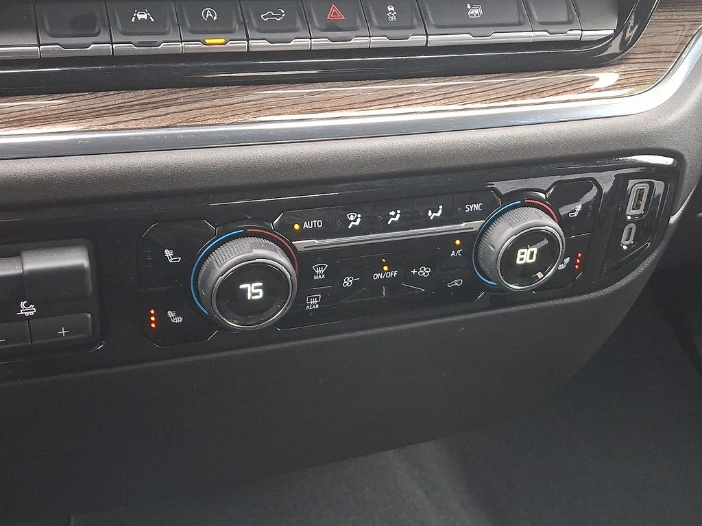 Thumbnail: 2025 Chevrolet Silverado 1500 - 16