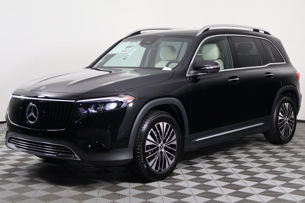 2025 Mercedes-Benz EQB 300 -
                  San Diego, CA