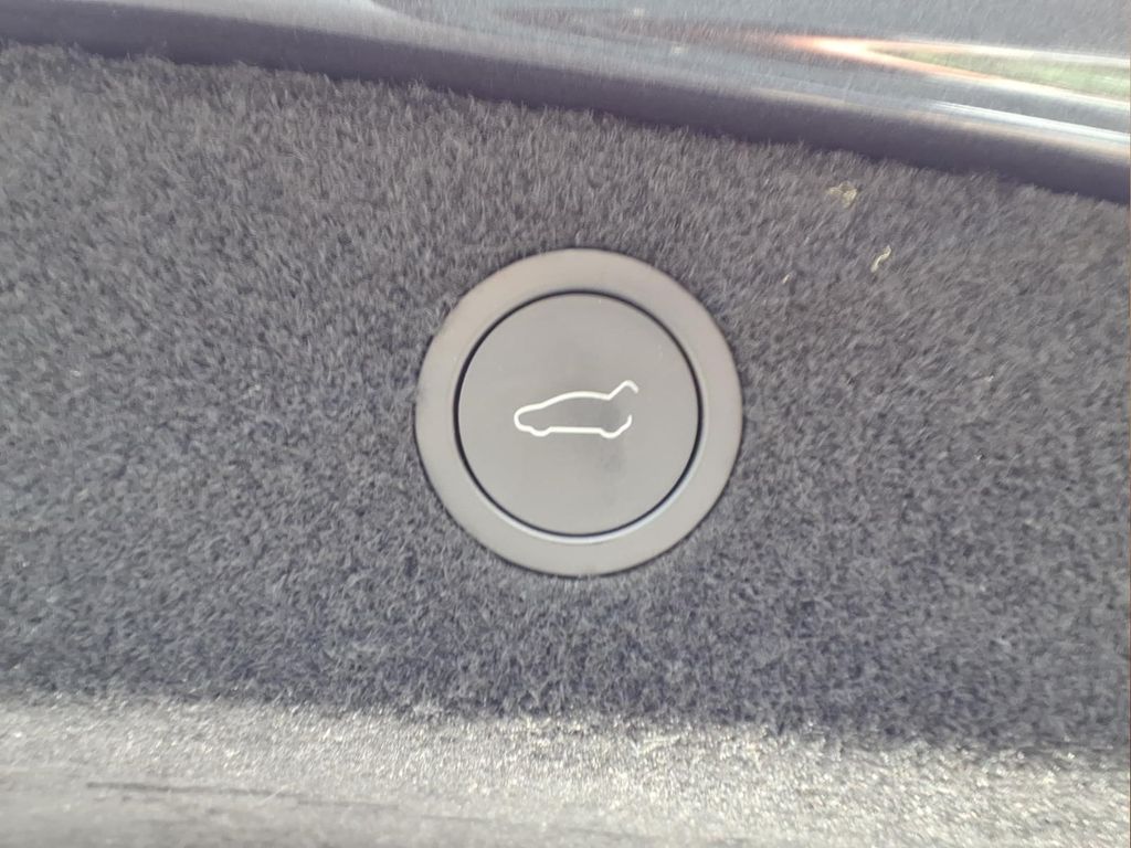 TeslaModel 332
