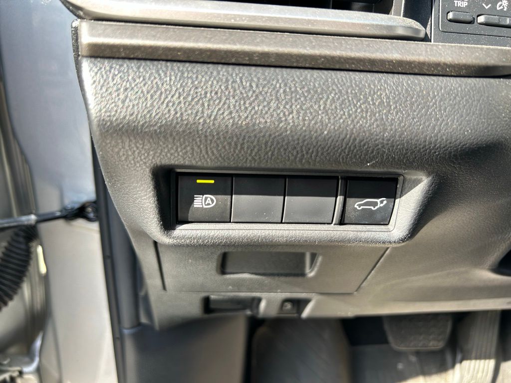 2024 Toyota Grand Highlander XLE 19