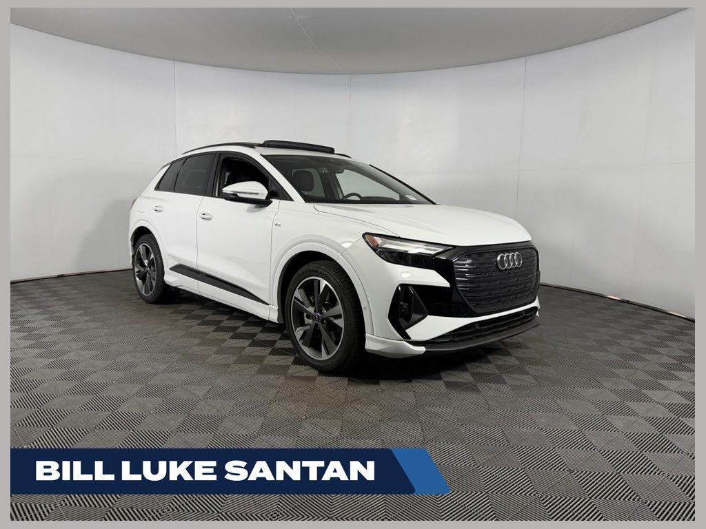 2024 Audi Q4 e-tron quattro Premium Plus 55