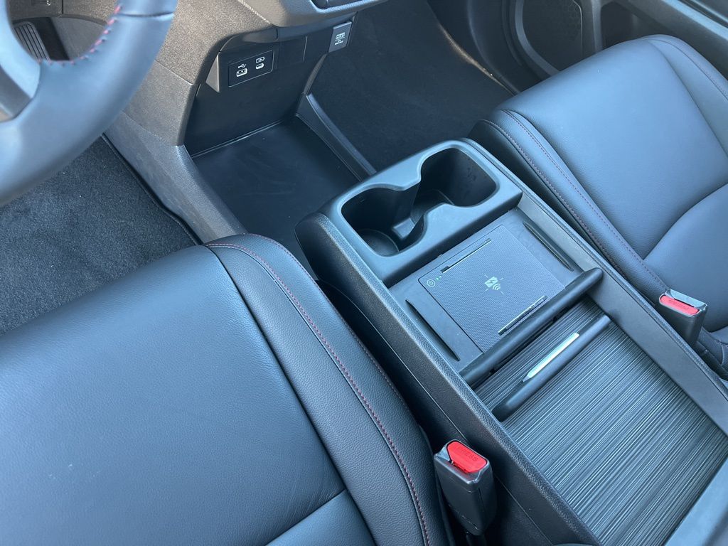 Thumbnail: 2026 Honda Odyssey - 21