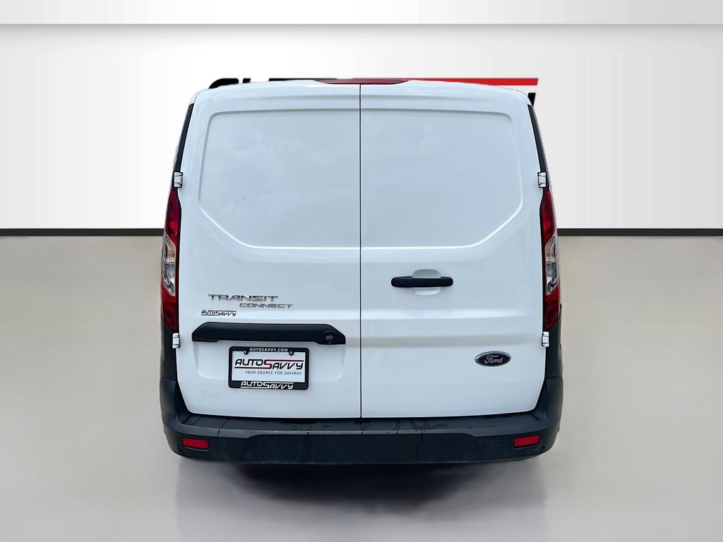 Used 2022 White Ford XL image 6