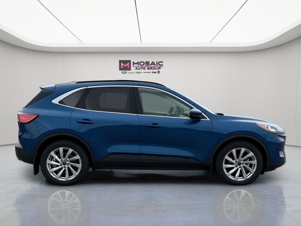 2022 Ford Escape Hybrid
