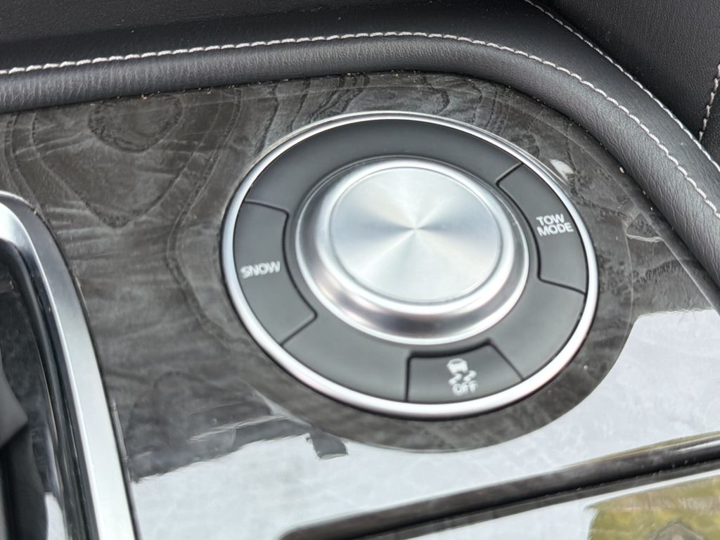 Used 2024 Infiniti QX80 SUV