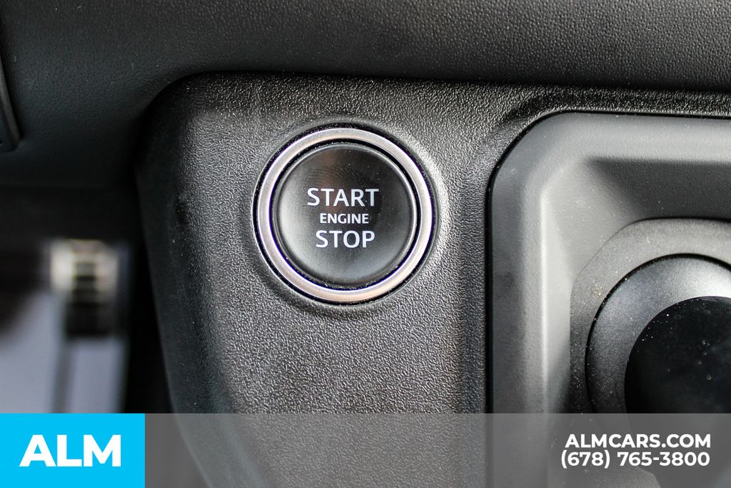 Used 2023 Gray Land Rover Carpathian Edition image 29
