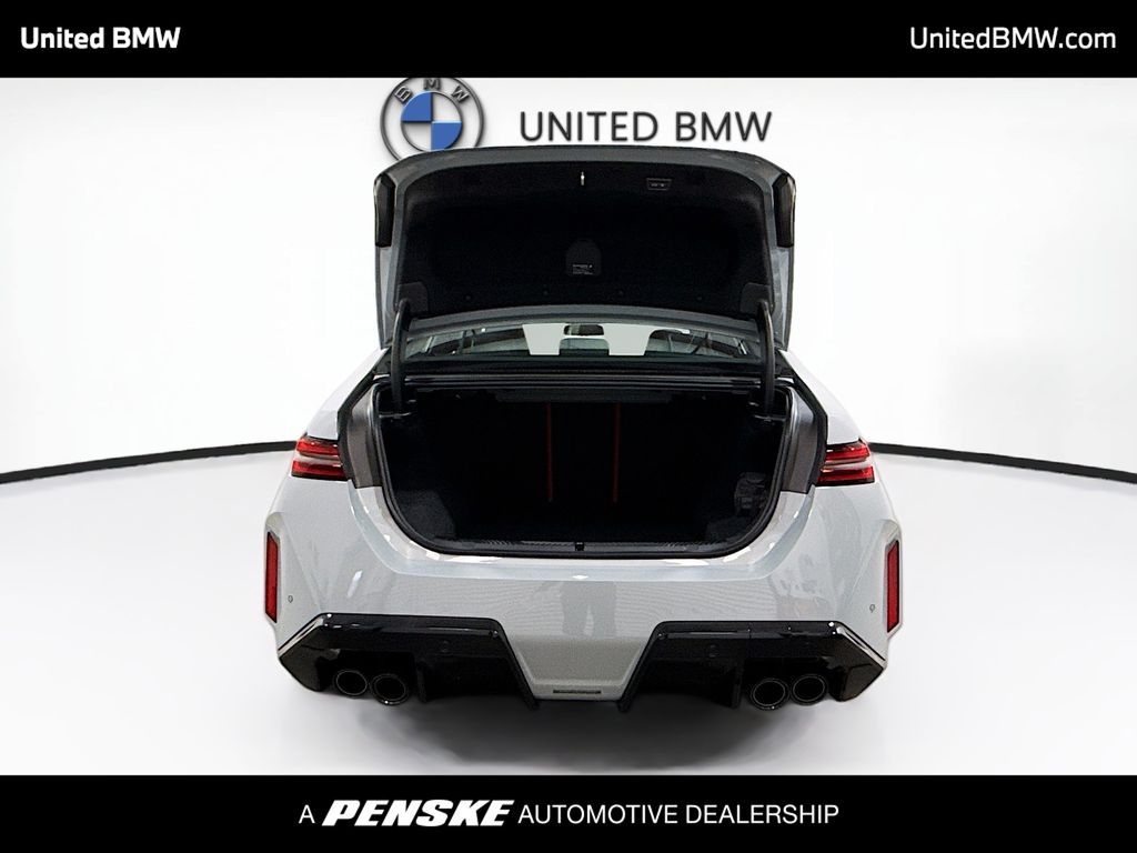 Thumbnail: 2026 BMW M5 - 13