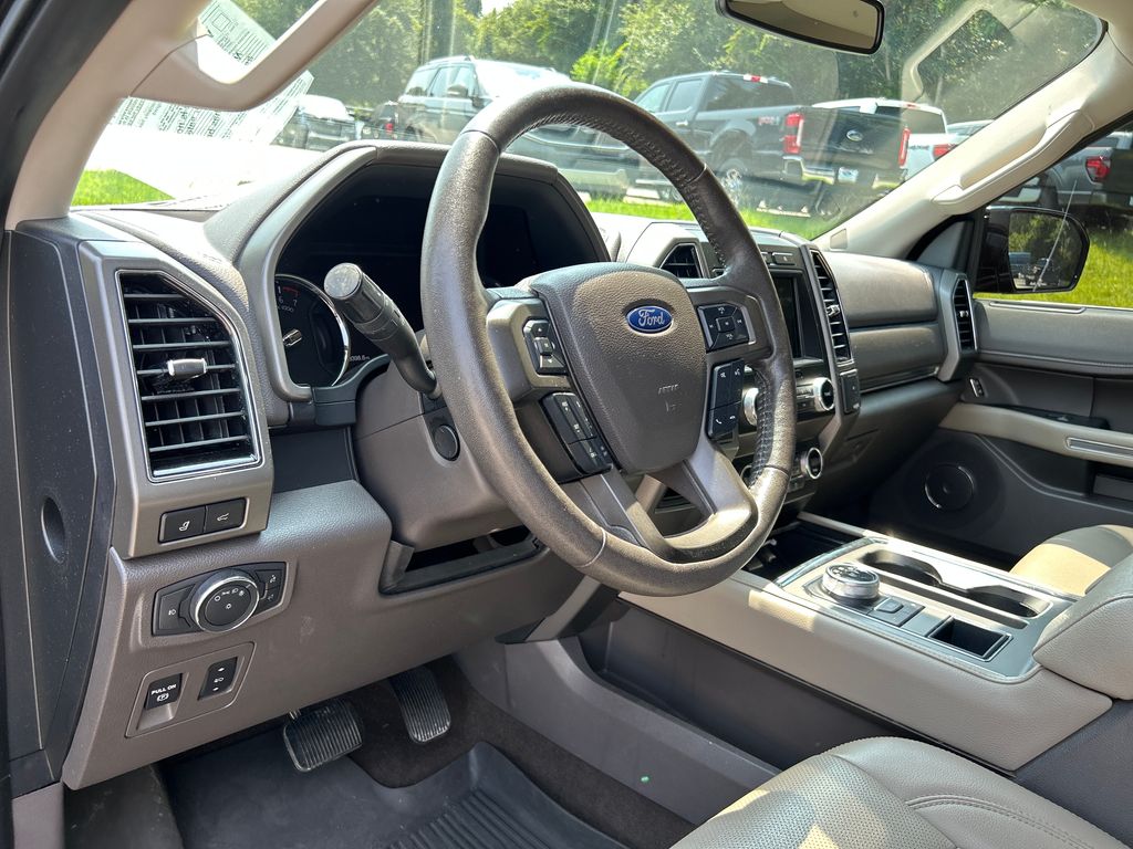 Certified Used 2019 Black Ford XLT image 10