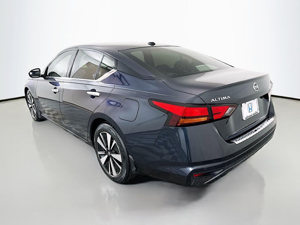 Thumbnail: 2019 Nissan Altima - 7