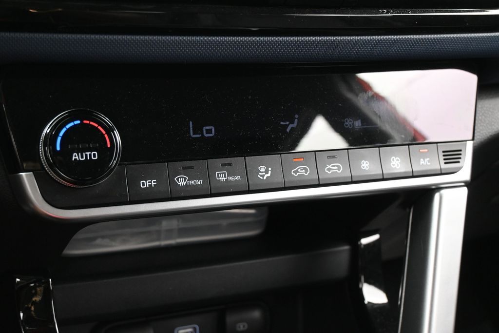 Used 2023 Mars Orange Kia S image 19