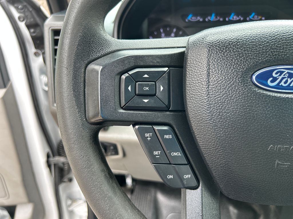 2021 Oxford White Ford Super Duty F-250 SRW XL 4X4 Truck