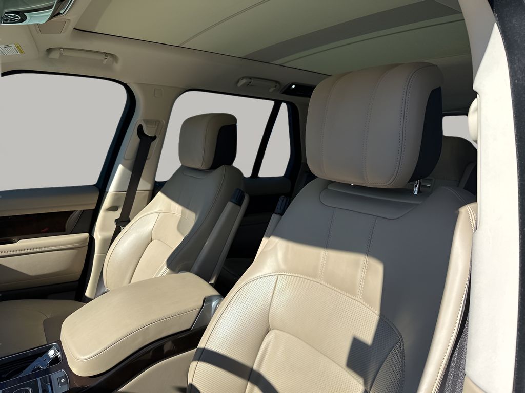 Used Car 2020 Land Rover Range Rover  Hse For Sale Under $40,000 In Austin, Texas