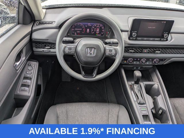 Certified Used 2025 White Honda SE image 15