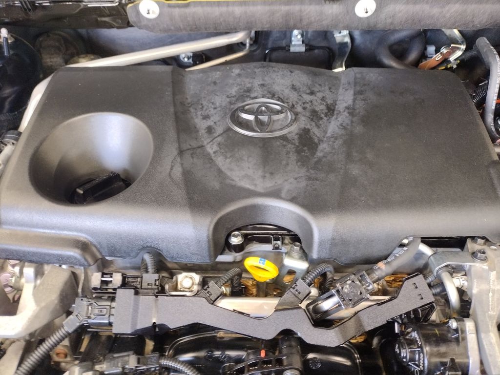 2019 Toyota RAV4 Hybrid XLE