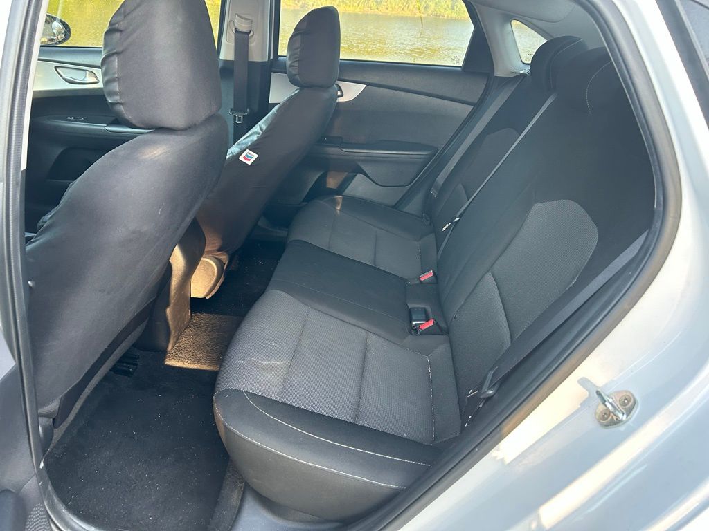 Thumbnail: 2022 Kia Forte - 11