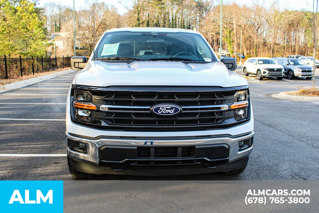 Used 2025 White Ford XLT image 9