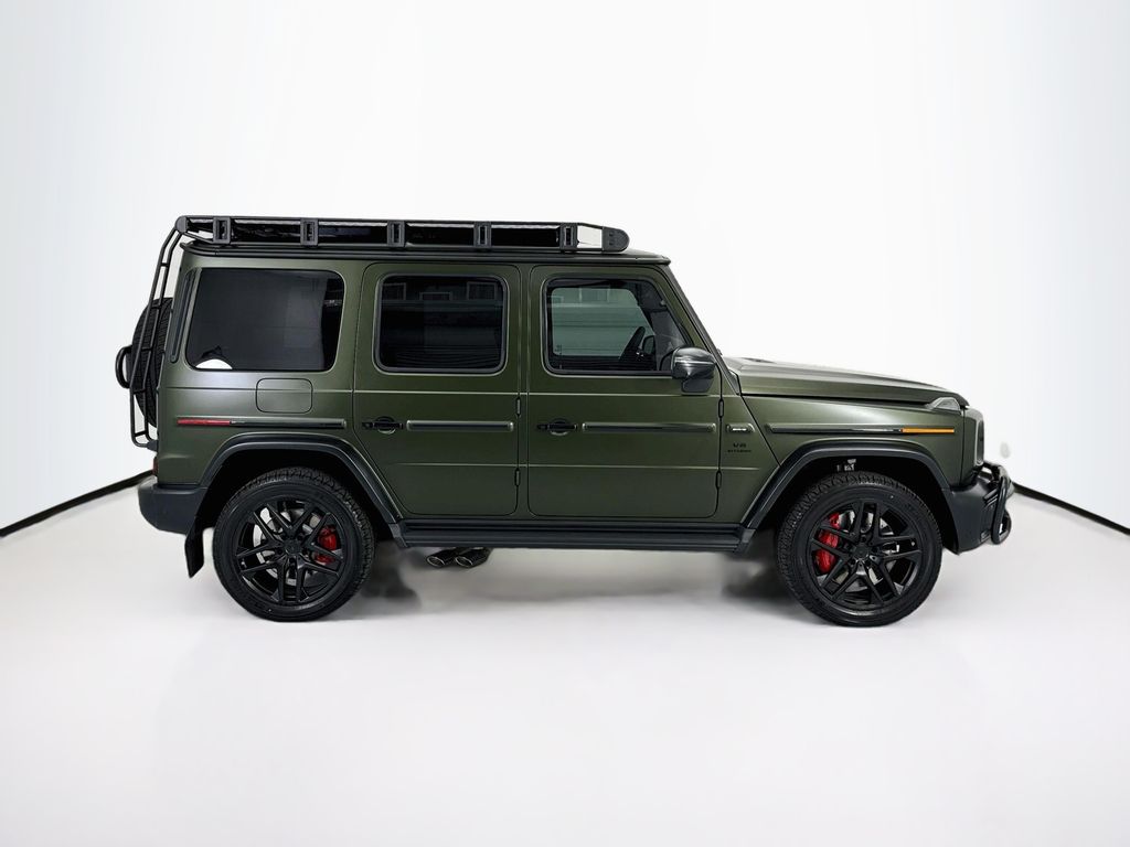 New 2027 Green Mercedes-Benz G 63 AMG® image 4