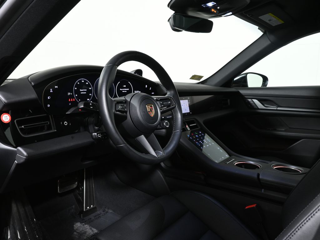 Thumbnail: 2025 Porsche Taycan - 4