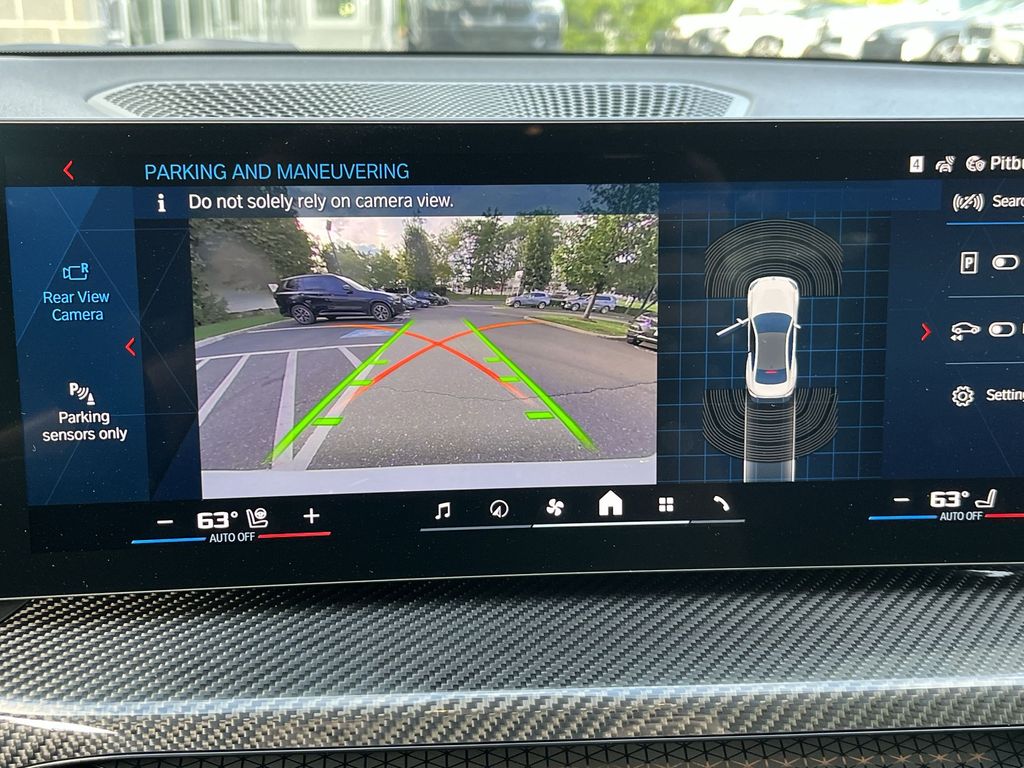 Thumbnail: 2025 BMW M2 - 17