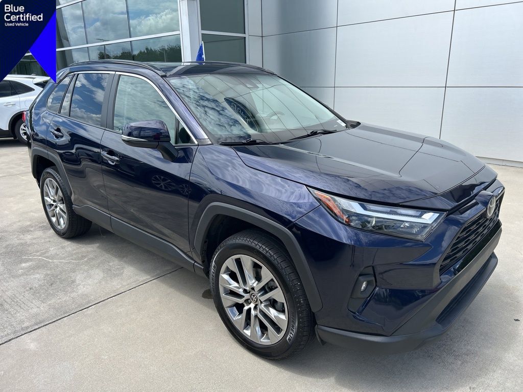 2022 Toyota RAV4 XLE Premium