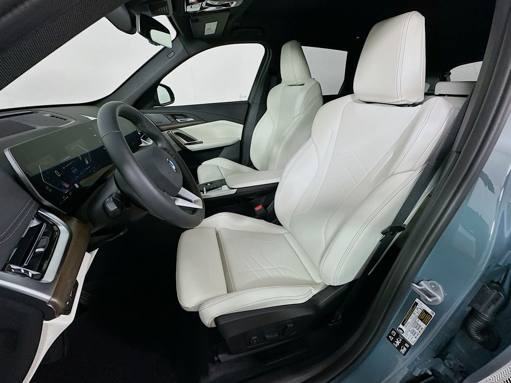 Thumbnail: 2026 BMW X1 - 16