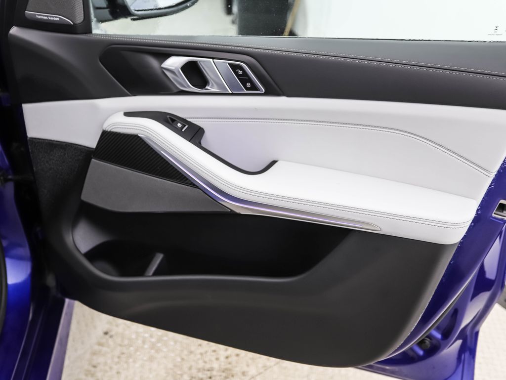 Thumbnail: 2026 BMW X5 - 27