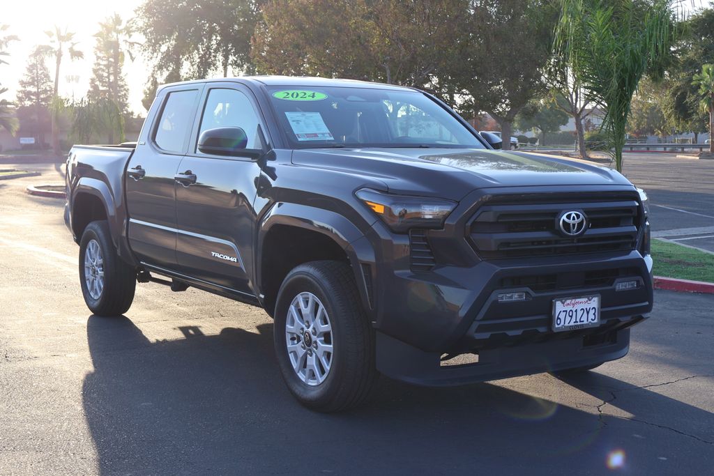 2024 Toyota Tacoma SR5 3