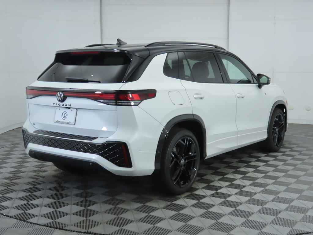 Thumbnail: 2026 Volkswagen Tiguan - 5