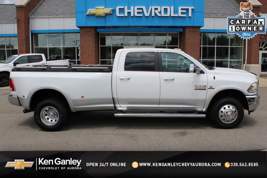 2015 RAM 3500 Laramie Crew Cab LB DRW 4WD