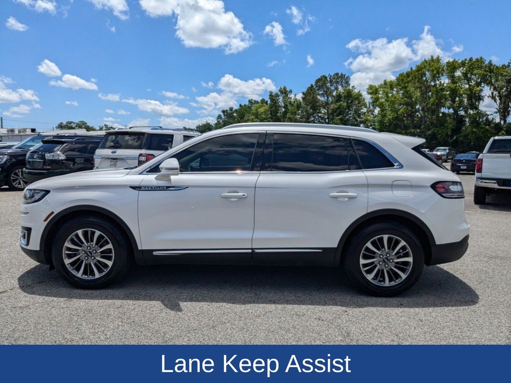2019 Lincoln Nautilus Select