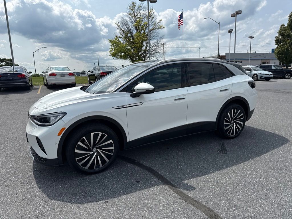 2023 Volkswagen ID.4 Pro S Plus White/off-white at Subaru and VW of Moon Township