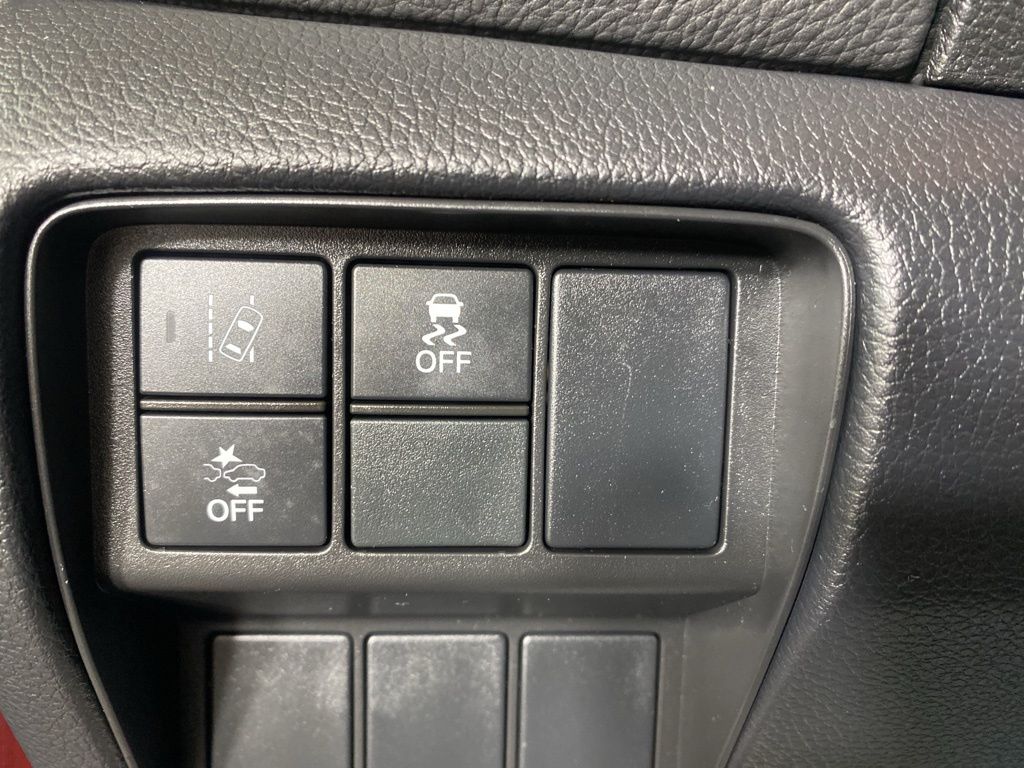 Used 2019 Red Honda EX image 11