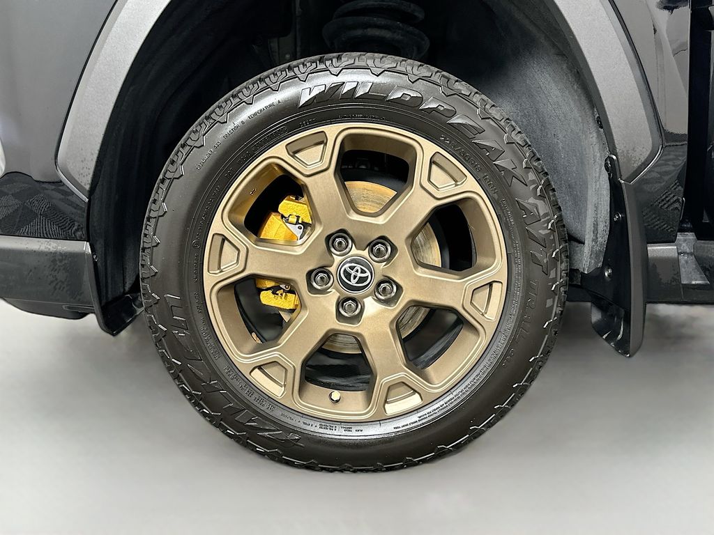 Thumbnail: 2025 Toyota RAV4 - 30