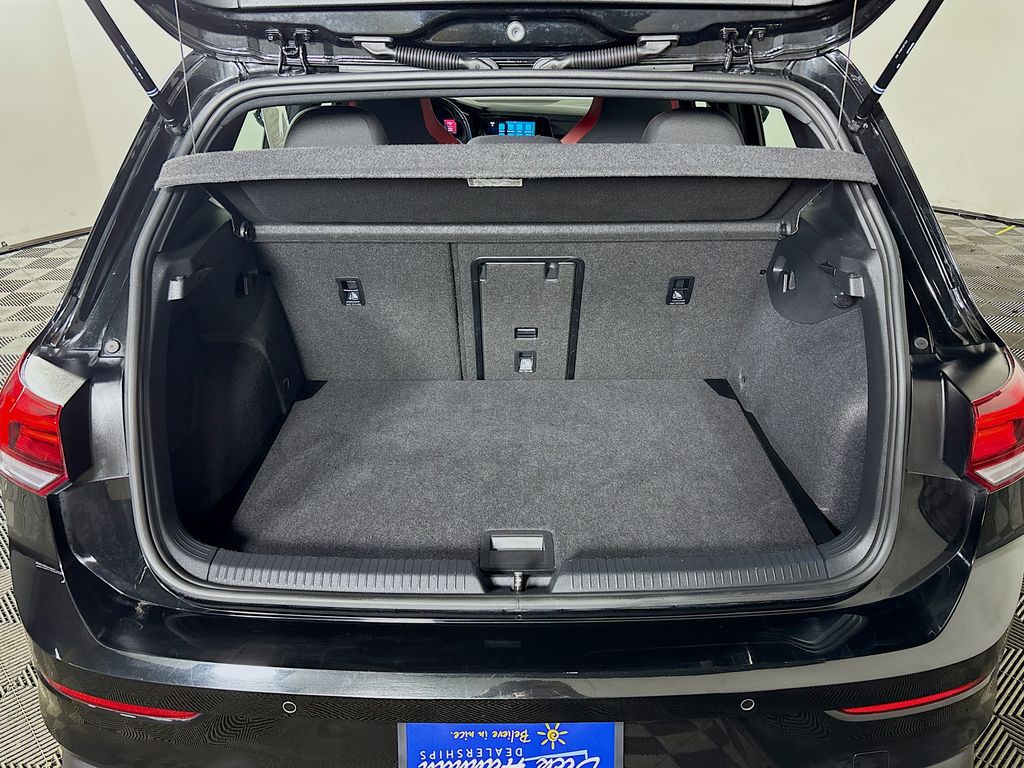 2024 Volkswagen Golf GTI 2.0T S