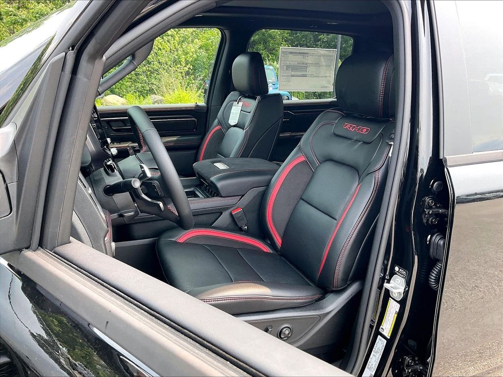 2026 Ram 1500 — photo 11
